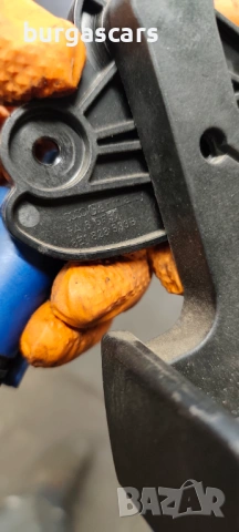 Ръчка отваряне преден капак 8E1 823 533B Audi A4 B6 Avant 2.5TDI - 163 к.с, снимка 2 - Части - 53925868