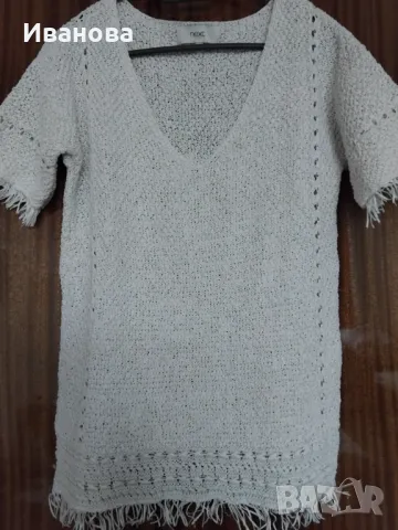 Блузка с къс ръкав и остро деколте NEXT, снимка 2 - Блузи с дълъг ръкав и пуловери - 47651391