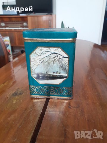 Стара метална кутия #8, снимка 2 - Други ценни предмети - 31520033