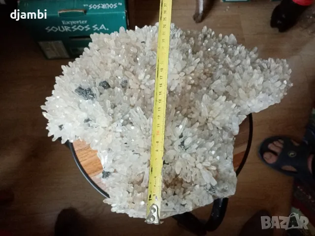 #77  Кварц, Кварцова друза, Планински кристал, 27х37 см, снимка 8 - Декорация за дома - 50370078