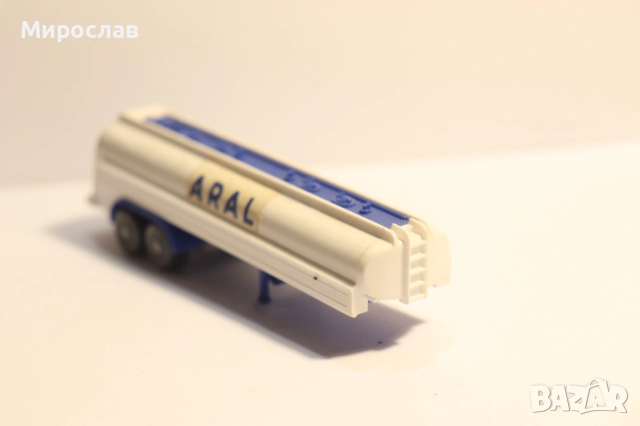 WIKING H0 1/87 ARAL ЦИСТЕРНА РЕМАРКЕ КАМИОН МОДЕЛ, снимка 3 - Колекции - 52489755