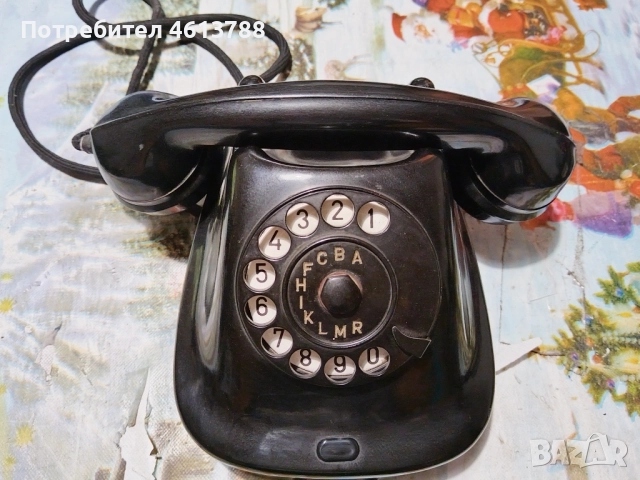 Ретро бакелитен телефон, снимка 3 - Антикварни и старинни предмети - 52529417