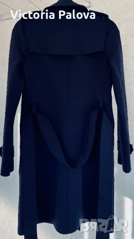 Луксозен тренч - quiet luxury дизайн , Италия, снимка 9 - Палта, манта - 53058712