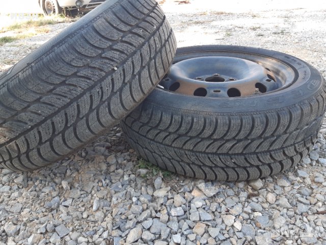 185/55/15 Зимни гуми, снимка 2 - Гуми и джанти - 34284336