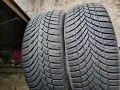 2бр.зимни гуми BRIDGESTONE 215/55/18 99V DOT 2722, снимка 1