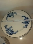 Сервиз от порцеланови чиний с кобалтови рисунки и платинен кант, снимка 9