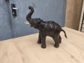 кожена статуетка/фигура на слон , снимка 1