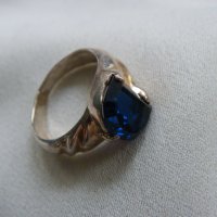 Стар ръчнокован сребърен пръстен със син шпинел, снимка 3 - Пръстени - 38577022