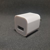 Оригинално зарядно Apple 5W USB Power Adapter - захранване с USB изход 5V/1A за iPhone (US стандарт), снимка 1 - Оригинални зарядни - 31333981