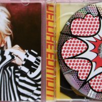 Christina Aguilera – Keeps Gettin' Better A Decade Of Hits (CD with DVD, 2010), снимка 3 - CD дискове - 42860298