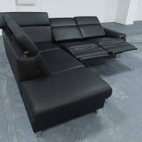 Черен кожен ъглов диван "Boreas" с релаксиращ механизъм, снимка 4 - Дивани и мека мебел - 39394554