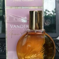 Дамски парфюм "Gloria Vanderbilt" 100ml EDT, снимка 1 - Дамски парфюми - 36764806