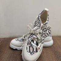 Обувки, снимка 1 - Дамски ежедневни обувки - 40619391