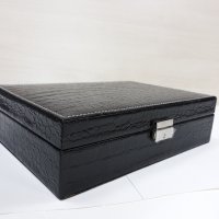 Черна кутия за бижута кожа метал, снимка 2 - Декорация за дома - 35106358