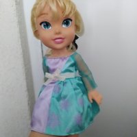 Красива оригинална кукла Елза на Дисни, снимка 2 - Кукли - 34378662