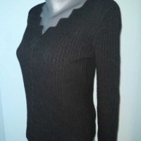 Еластичен пуловер с оригинално деколте / унисайз , снимка 4 - Блузи с дълъг ръкав и пуловери - 16668493