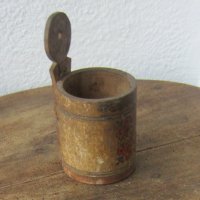 Стара дървена кутия за стена, снимка 1 - Антикварни и старинни предмети - 29440426