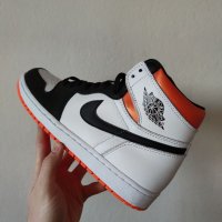 Nike Air Jordan 1 High Electro Orange Размер 42 Номер Обувки Кецове Маратонки Нови Оригинални , снимка 3 - Кецове - 39308217