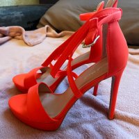 Оранжеви обувки на ток, снимка 2 - Дамски обувки на ток - 38362389