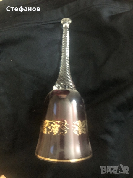 Камбанка от Бохемски кристал с орнаменти позлата, снимка 1