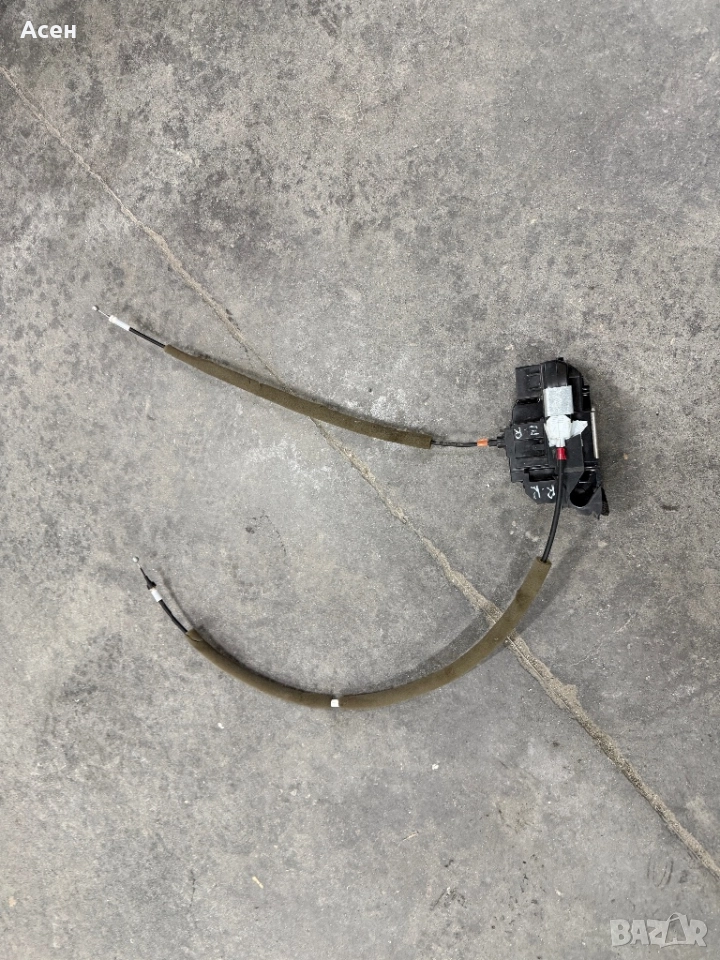 Брава задна дясна врата Renault Kadjar, снимка 1