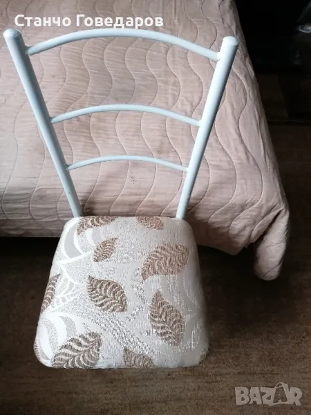 ТРЪБЕН СТОЛ С ТАПИЦИРАНА СЕДАЛКА, ЛЕК, ЗДРАВ И УДОБЕН , снимка 1