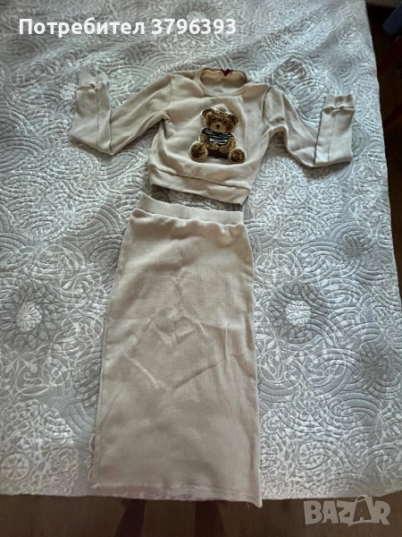 Комплект пола и блуза с мече, снимка 1