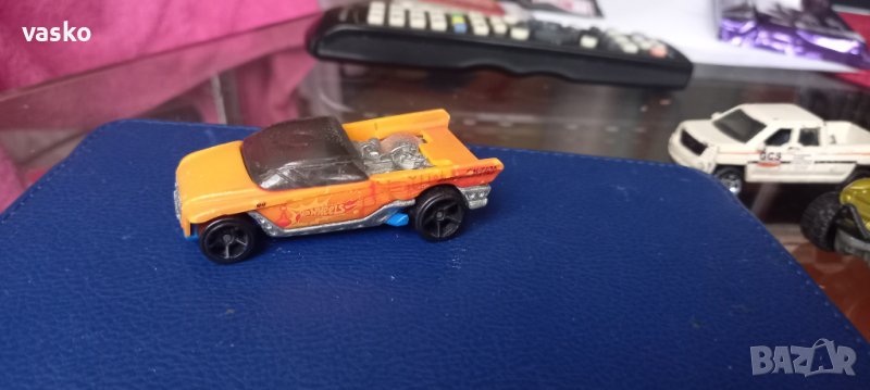 HOTWHEELS-интересен, снимка 1