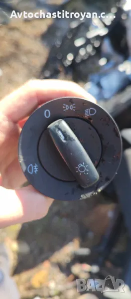 Копче фарове Vw Golf 5 - 1K0 941 431 P, снимка 1