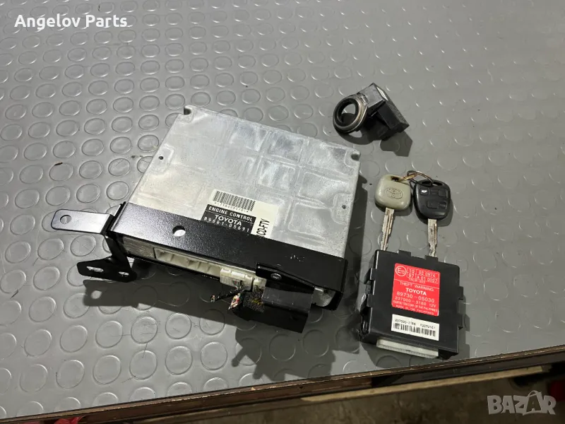 Компютъра на двигателя за Toyota Avensis T25 2.0 D-4D, снимка 1