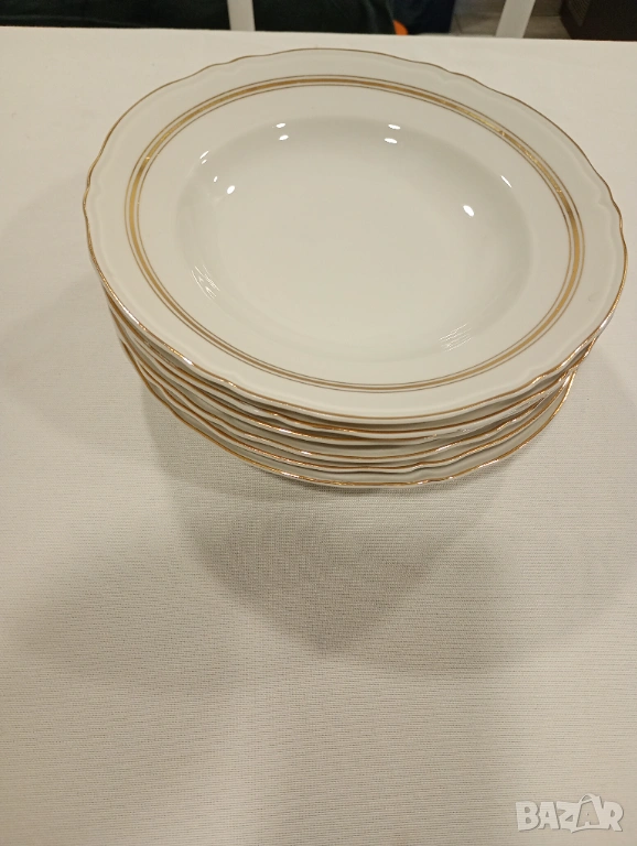 Порцеланови дълбоки чинии с златен кант 6 броя Китка Нови пазар , снимка 1