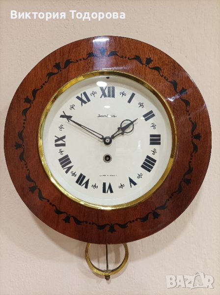 Стенен часовник Янтар СССР , снимка 1