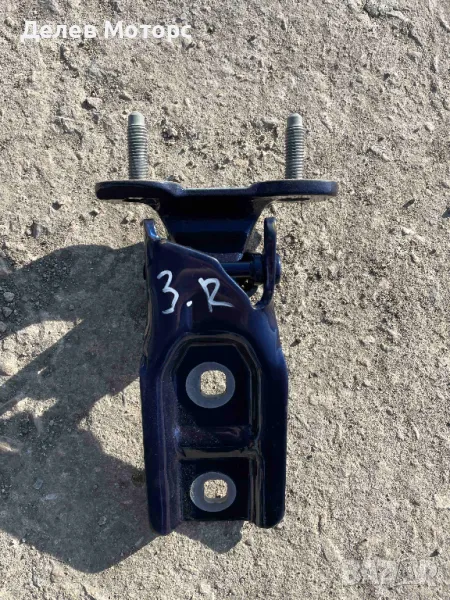 7350832 дясна панта за заден капак, пета врата от BMW X1 F48 X DRIVE 20i, 192 h.p., automatic , снимка 1