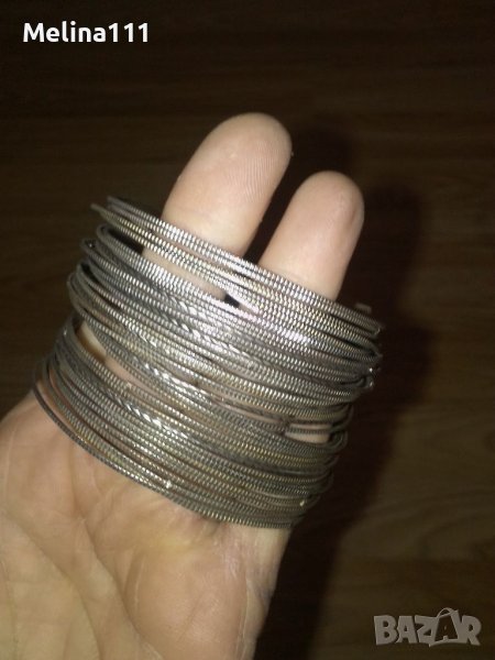 Гривни , снимка 1