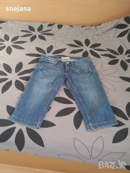 Дамски бермуди, снимка 1