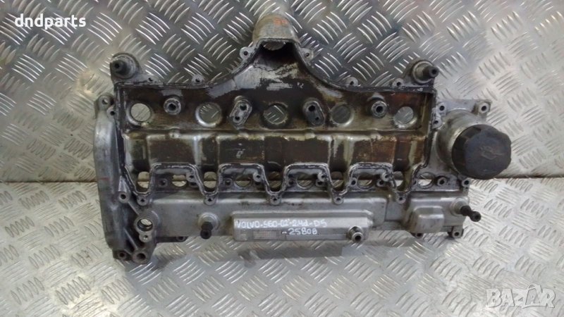 Капак клапани Volvo S60 2.4D D5 2002г.	, снимка 1
