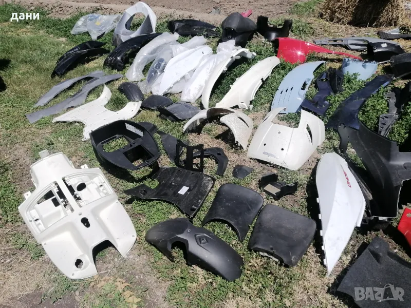 спойлери кори пластмаси и седалка за скутер , снимка 1