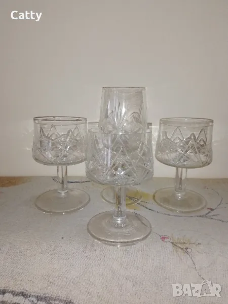 Стъклени чаши за ракия , снимка 1