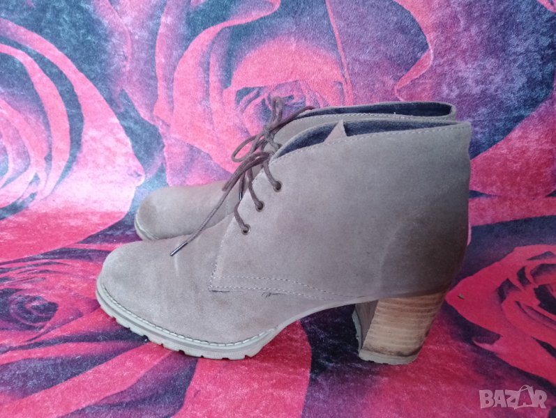 Кафяви велурени боти на дебел ток с връзки 38 номер , снимка 1