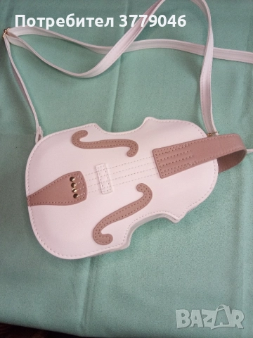 Дамска кожена чанта Китара