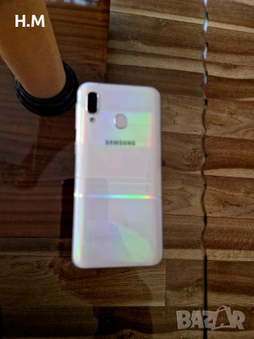 Samsung A40, снимка 3 - Samsung - 54278398