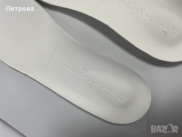 Alexander Mcqueen slip on маратонйки 37 Оригинал, снимка 11 - Маратонки - 54048290