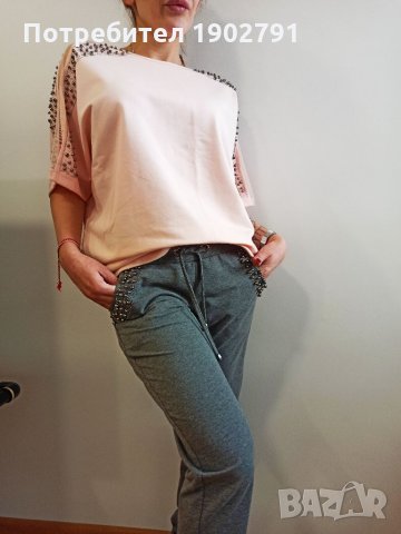 Дамски спортен екип