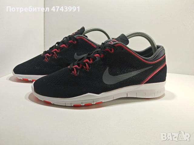 Оригинални маратонки Nike Womens Free TR Fit 5 в отлично състояние!