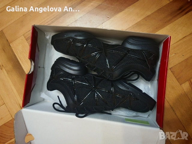 обувки за танци Capezio 39, снимка 2 - Дамски ежедневни обувки - 53899367