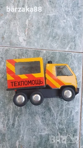 Стара ламаринена играчка