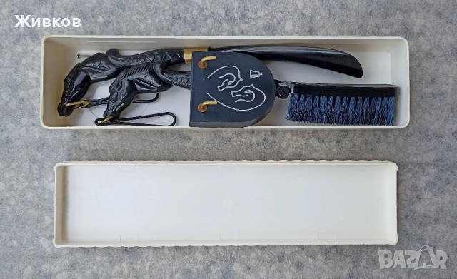 ДИзайнерски комплект обувалка и четка за дрехи „Кончета“., снимка 3 - Други - 51482057