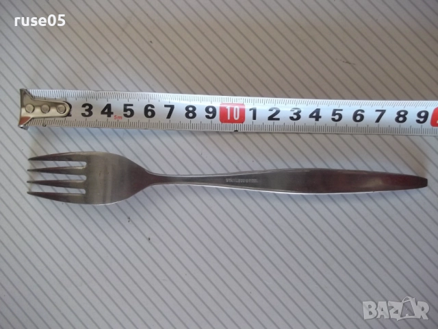Вилица - 3, снимка 2 - Прибори за хранене, готвене и сервиране - 51955235