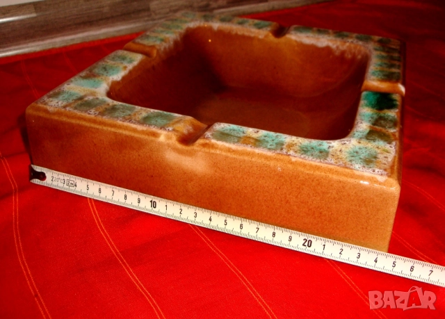 Голям ретро винтидж пепелник, снимка 10 - Антикварни и старинни предмети - 52802240