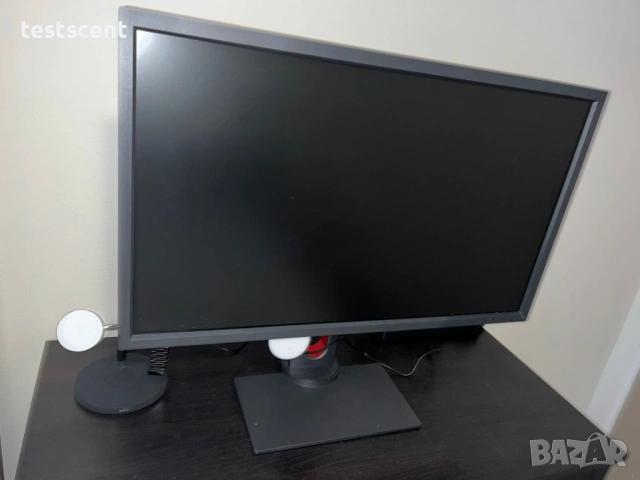 BenQ ZOWIE XL2731 27" 144Hz Гейминг Монитор перфектно състояние 27-инчов, снимка 9 - Монитори - 53329849